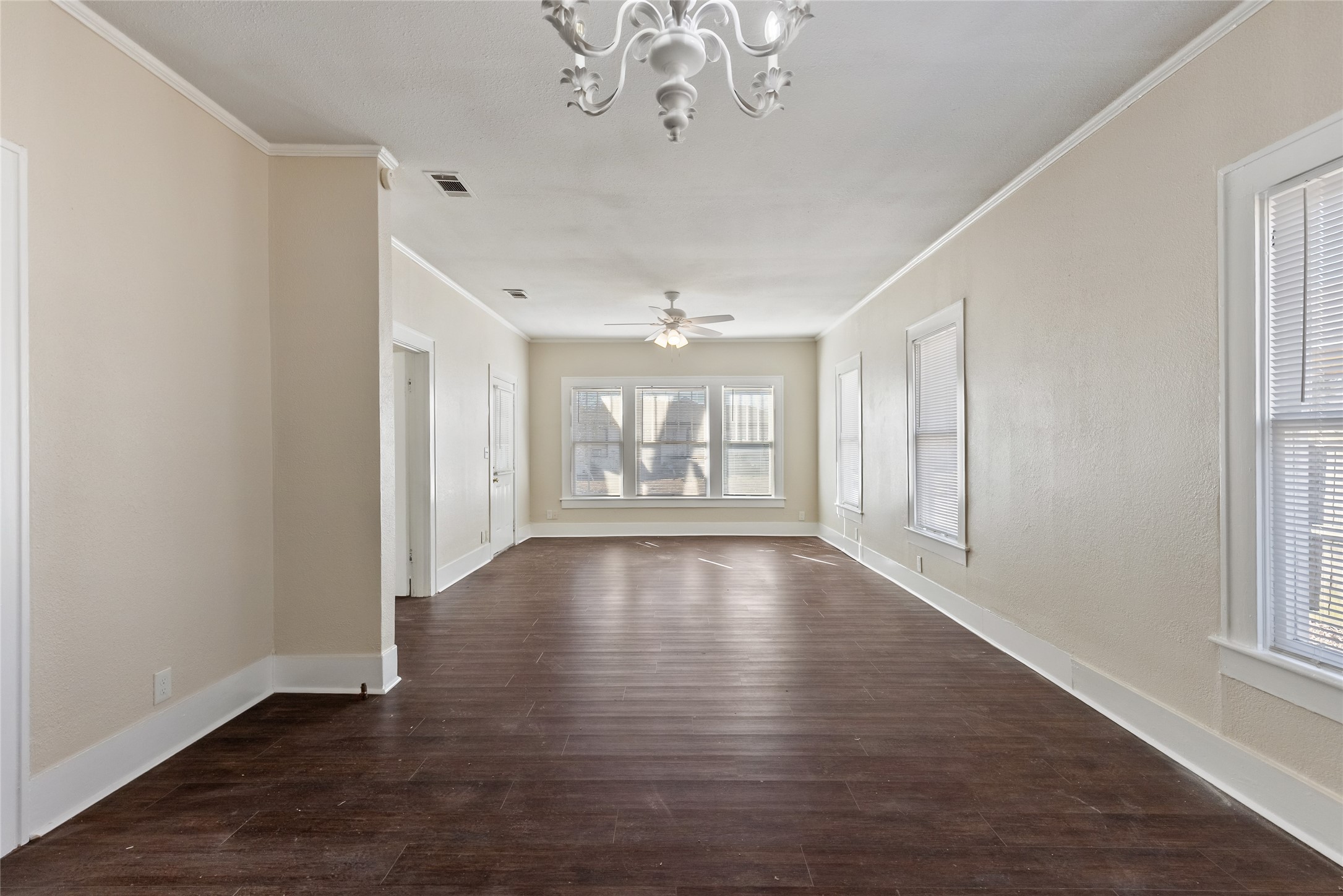 2104 Jones Street Greenville TX 75401