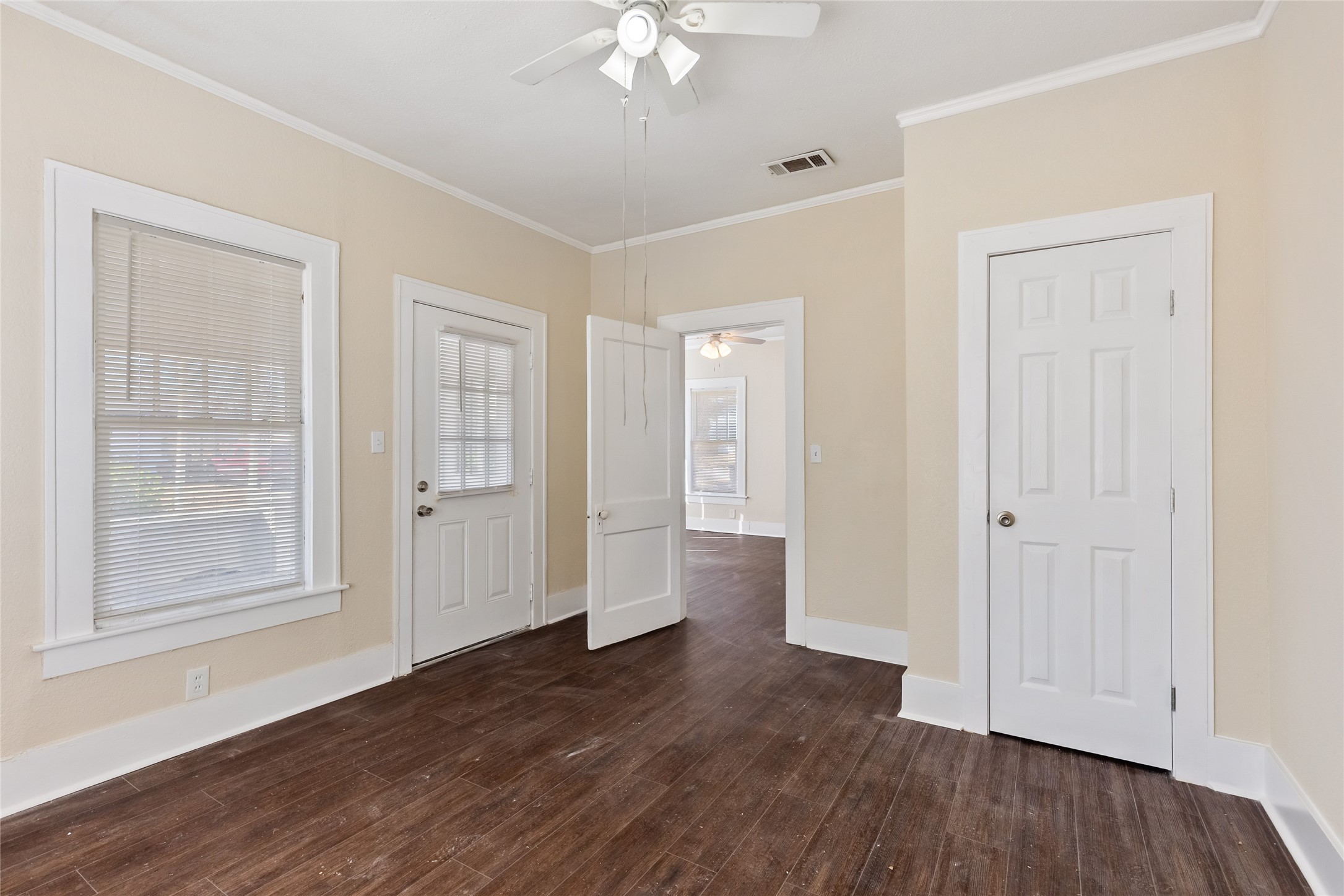 2104 Jones Street Greenville TX 75401