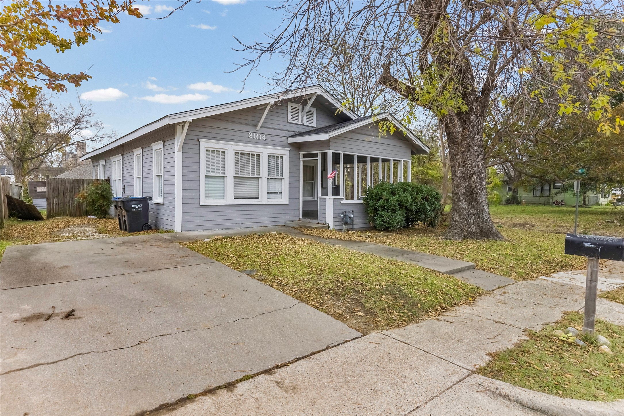2104 Jones Street Greenville TX 75401
