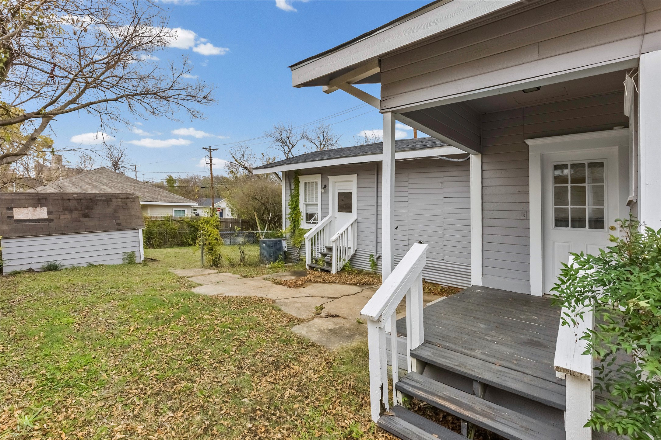 2104 Jones Street Greenville TX 75401
