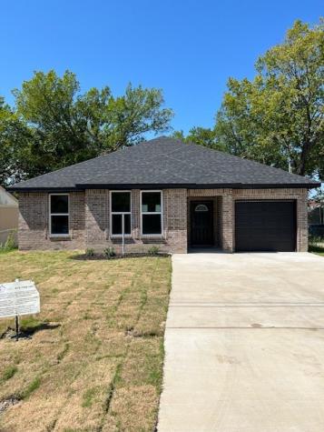 755 Elsberry Avenue Dallas TX 75217