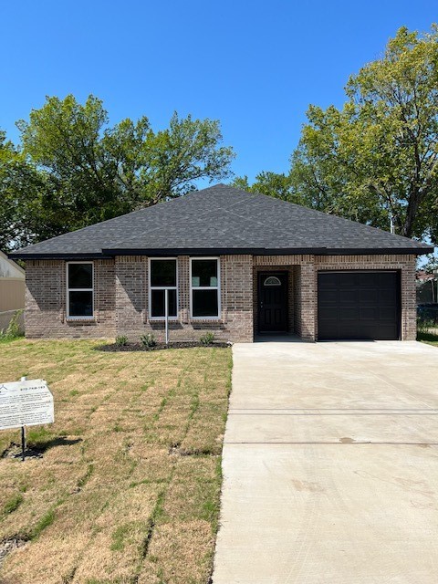 755 Elsberry Avenue Dallas TX 75217