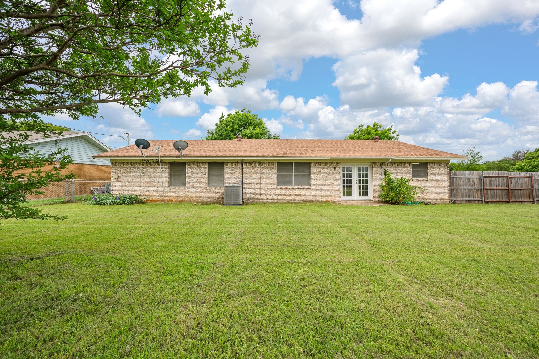 1912 Joslin Street Cleburne TX 76033