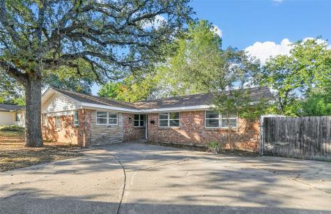 7245 Hightower Street Fort Worth TX 76112