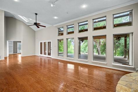 10100 Ravenswood Road Granbury TX 76049