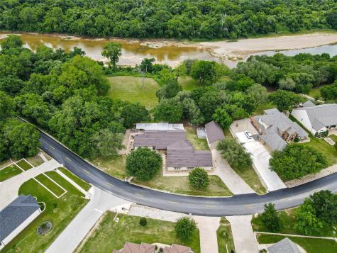 10100 Ravenswood Road Granbury TX 76049