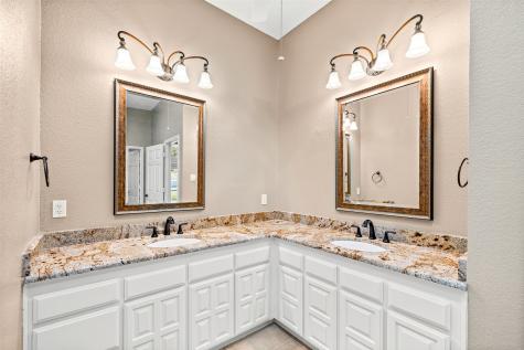 10100 Ravenswood Road Granbury TX 76049