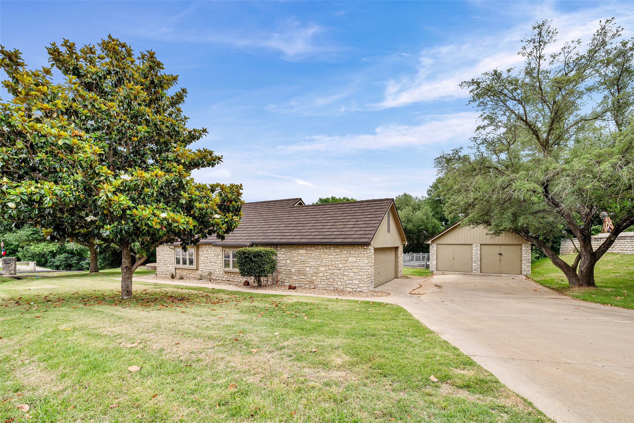 10100 Ravenswood Road Granbury TX 76049