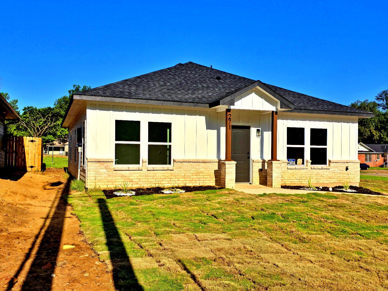 271 11th Street Paris TX 75460
