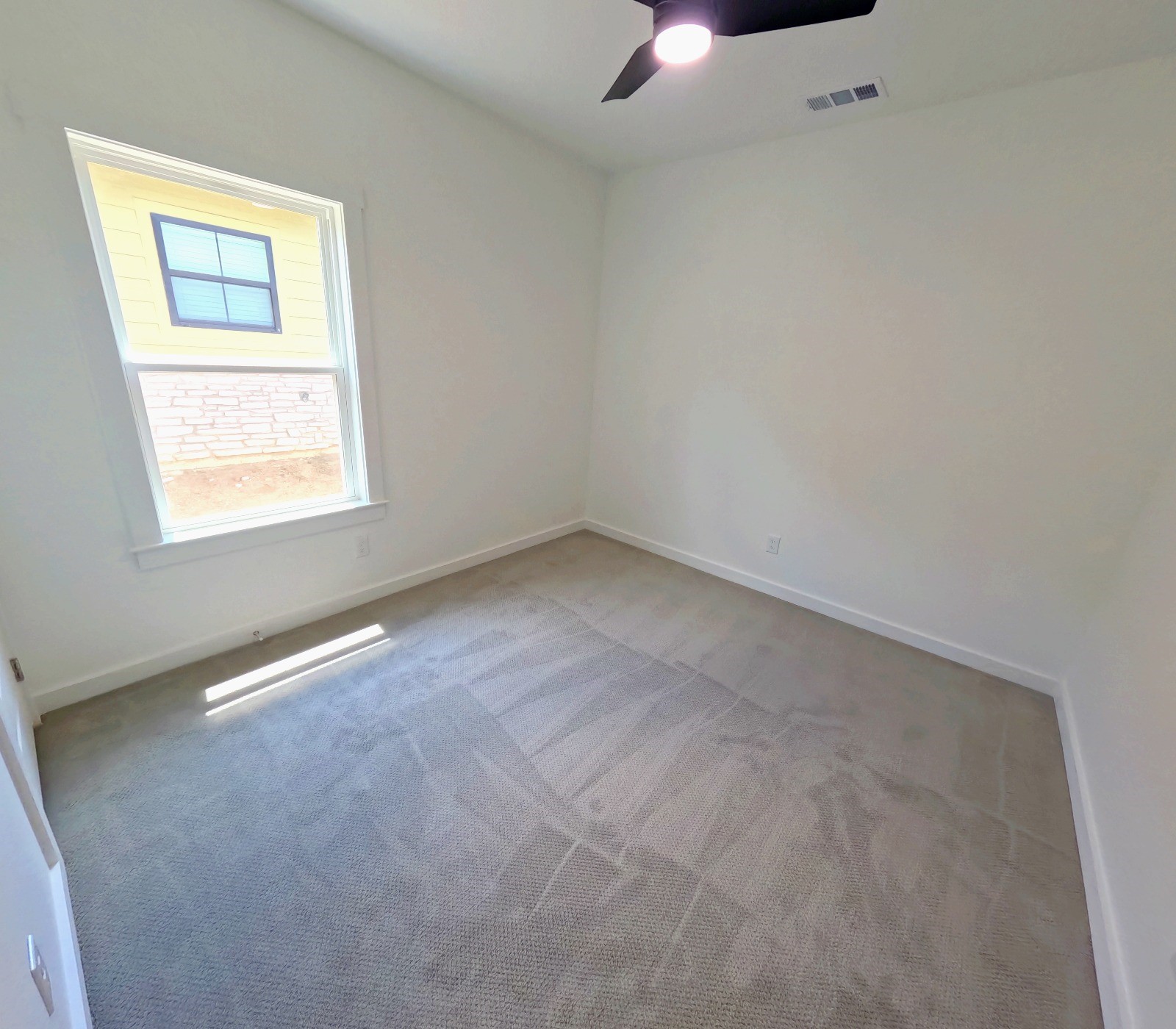271 11th Street Paris TX 75460