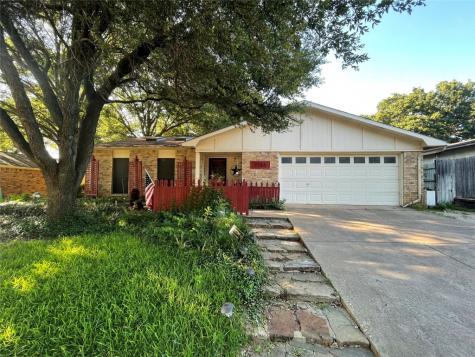 3705 Walnut Drive Bedford TX 76021