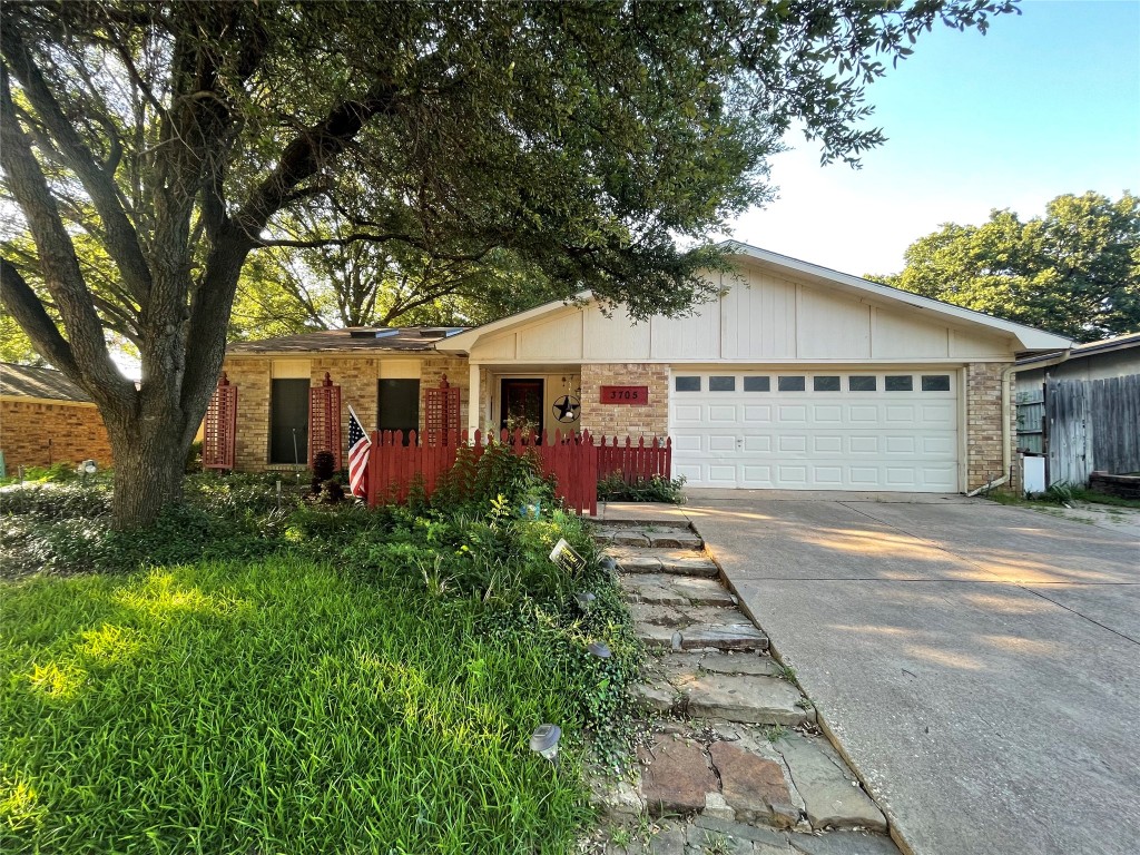 3705 Walnut Drive Bedford TX 76021
