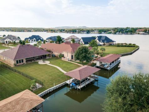 1007 Sunset Bay Court Granbury TX 76048