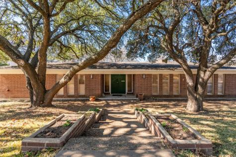4108 Hildring Drive W Fort Worth TX 76109