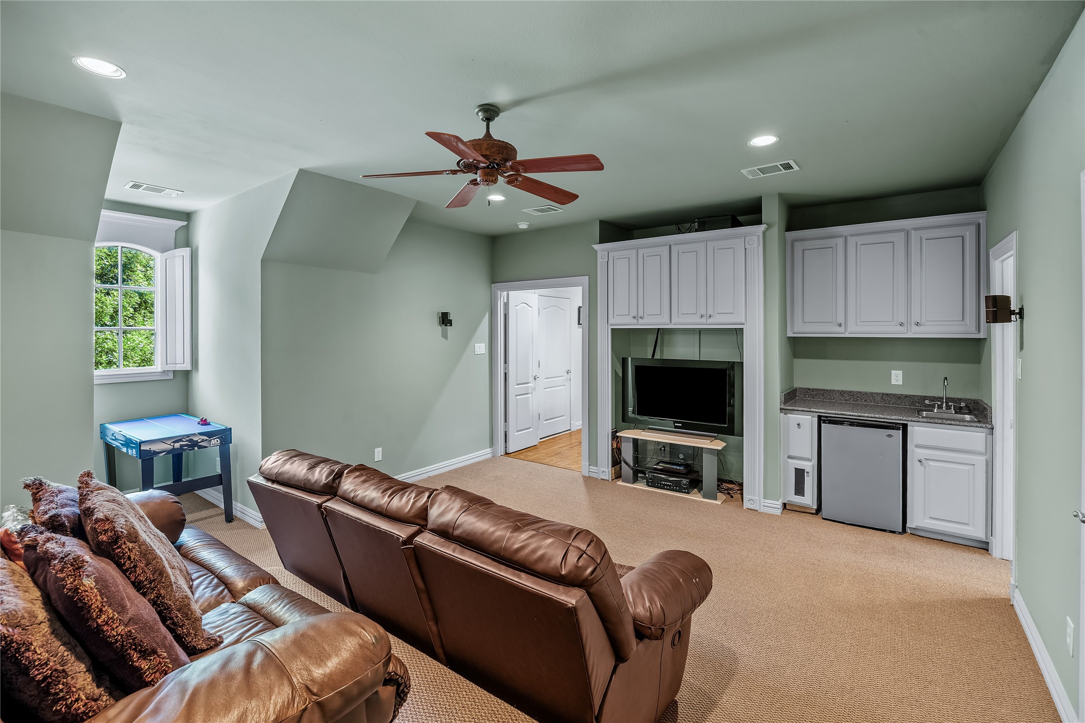 5308 Del Roy Drive Dallas TX 75229