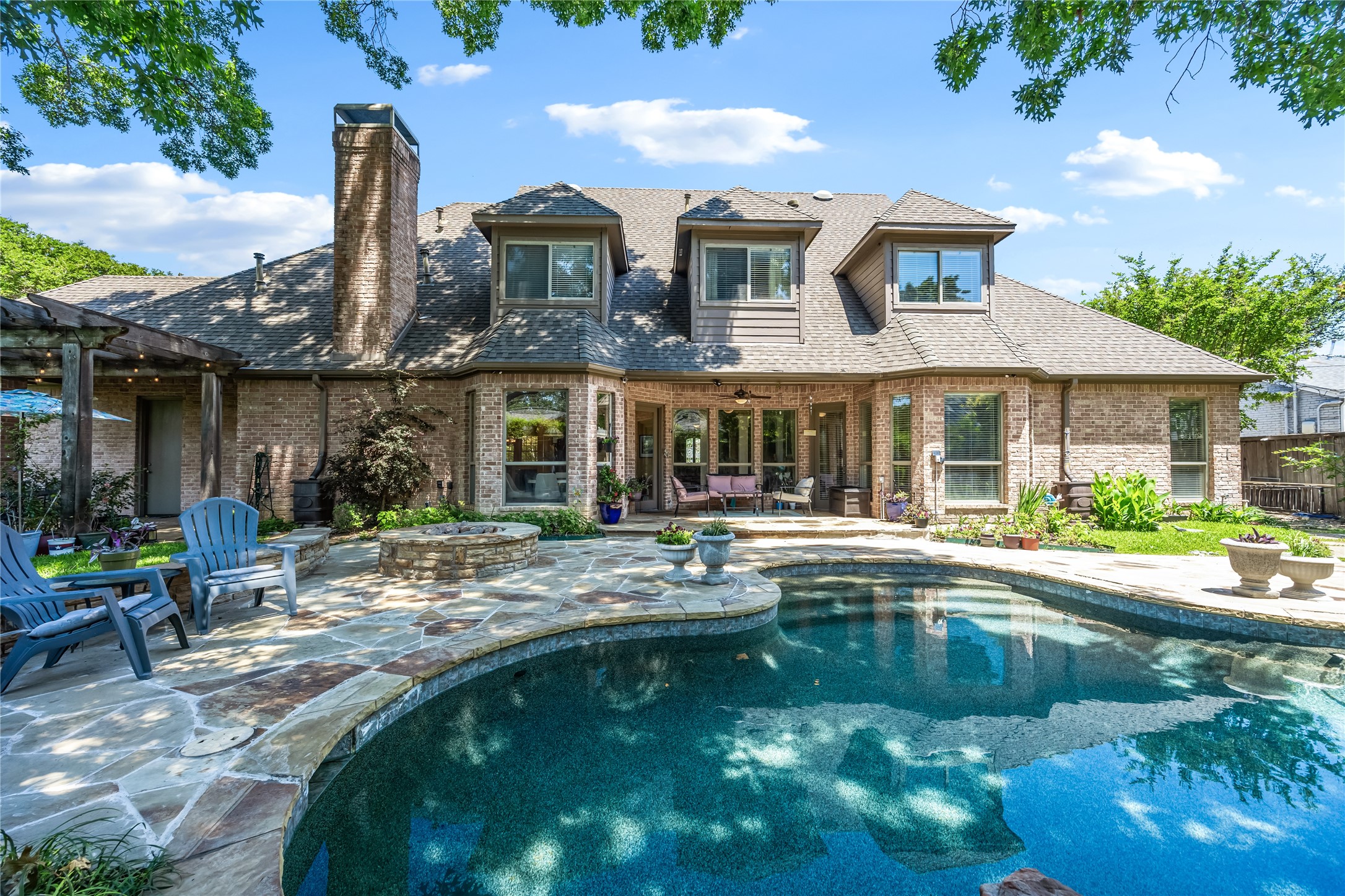 5308 Del Roy Drive Dallas TX 75229