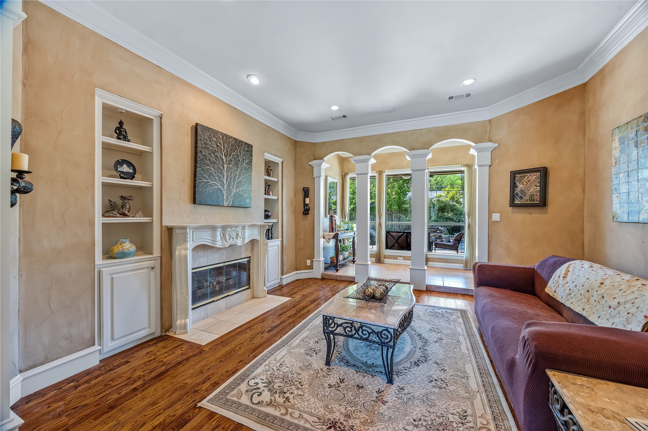 5308 Del Roy Drive Dallas TX 75229