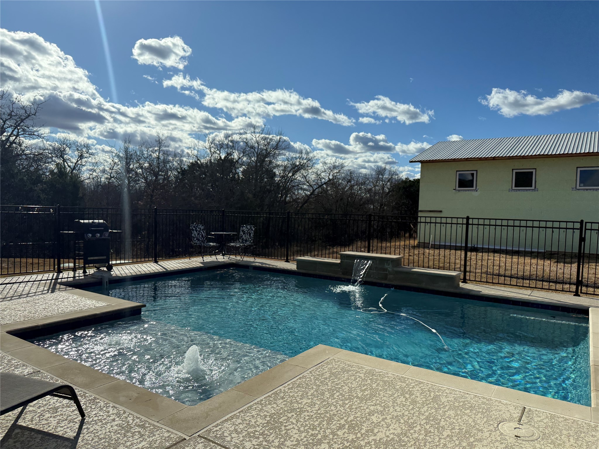 1021 Churchill Lane Millsap TX 76066