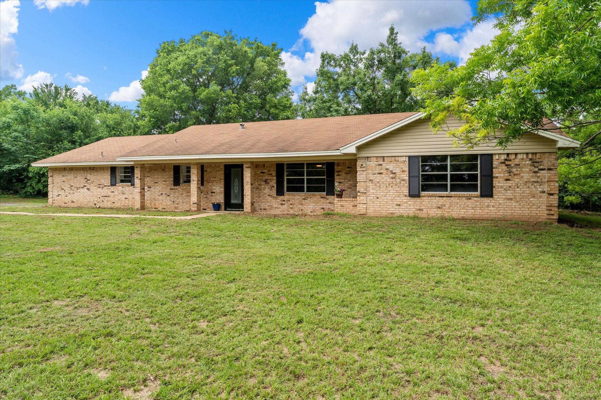 2707 Fm 69 Quitman TX 75783