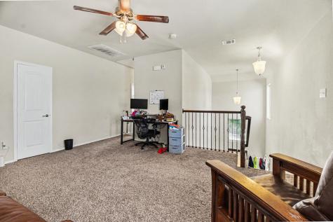 8909 Tenderfoot Lane Aubrey TX 76227