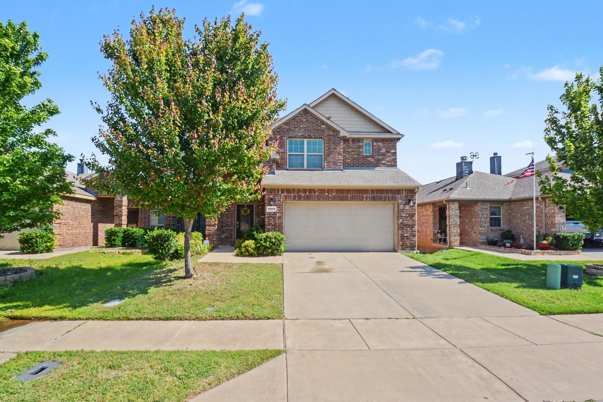 8909 Tenderfoot Lane Aubrey TX 76227