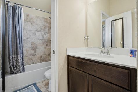 8909 Tenderfoot Lane Aubrey TX 76227