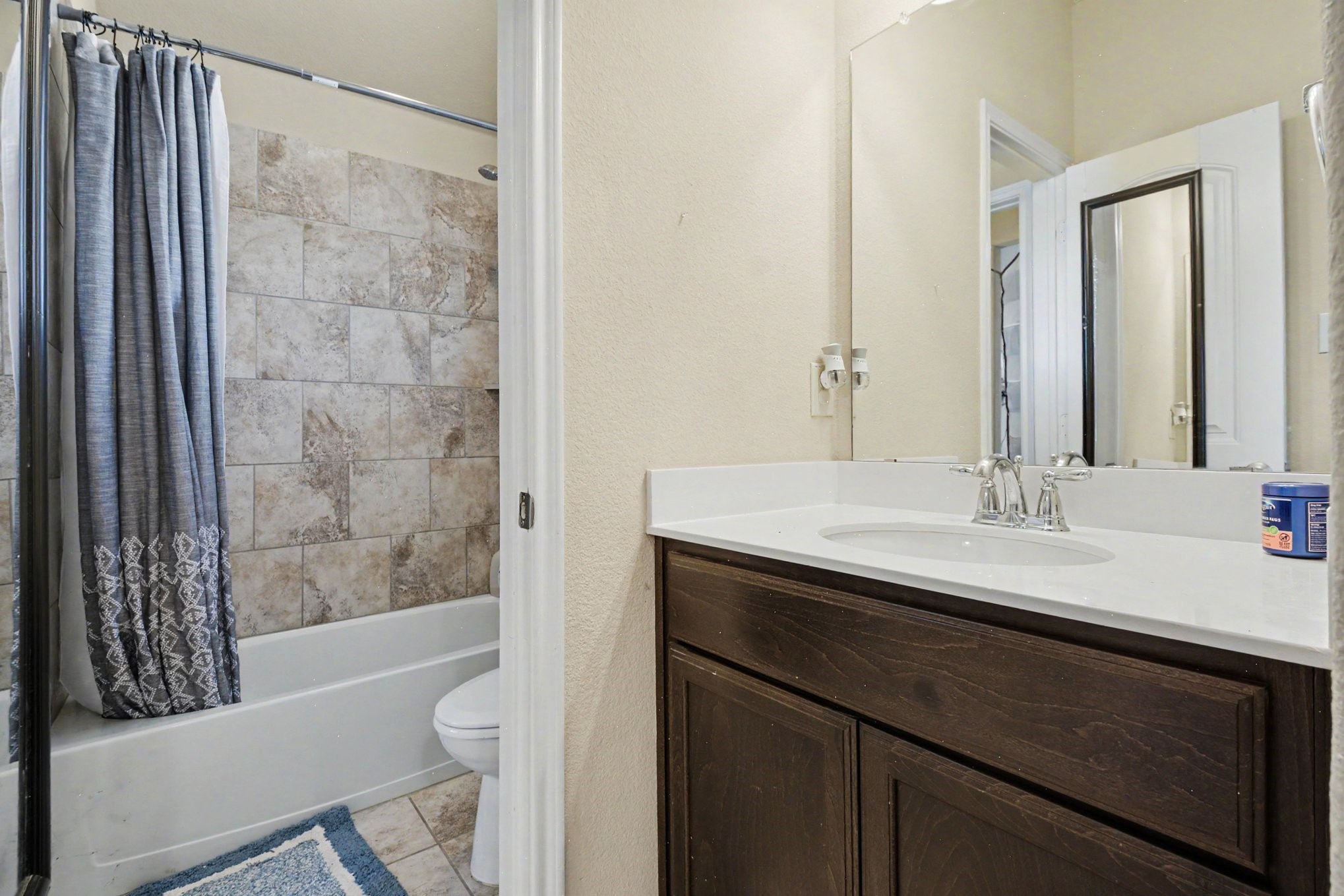 8909 Tenderfoot Lane Aubrey TX 76227