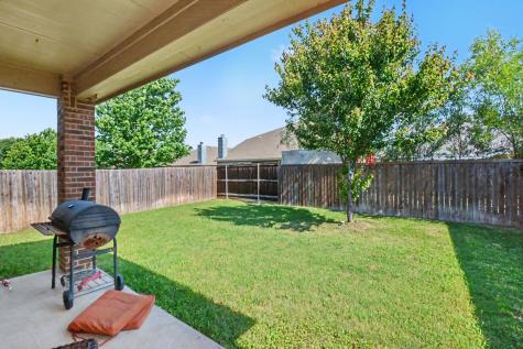 8909 Tenderfoot Lane Aubrey TX 76227