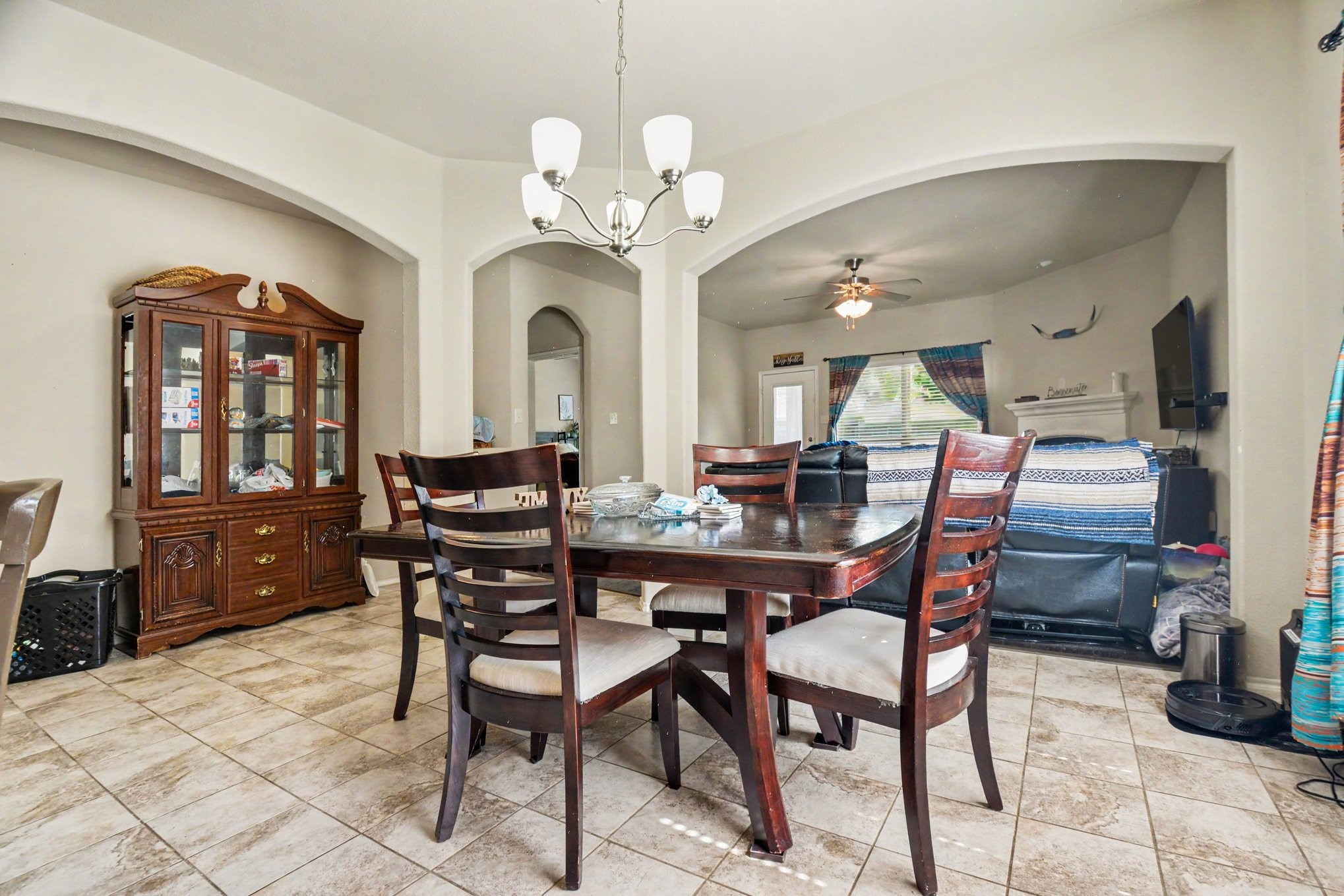 8909 Tenderfoot Lane Aubrey TX 76227