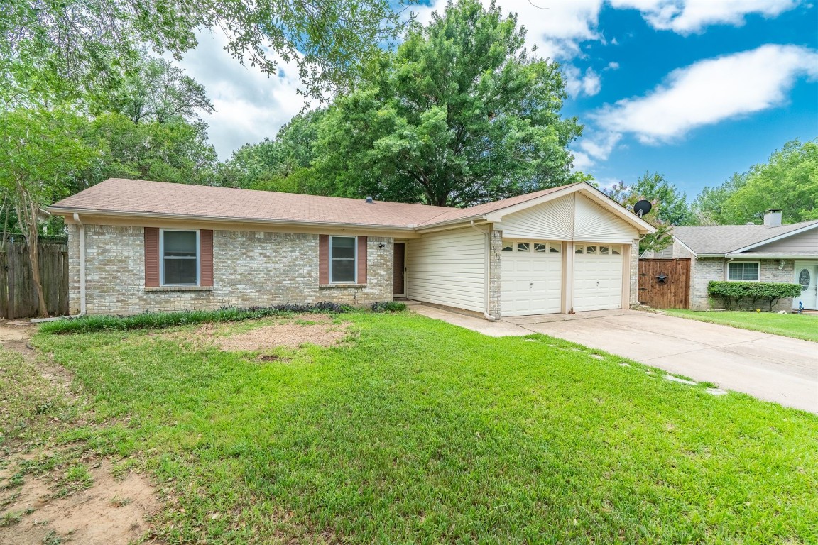 3610 Le Mans Court Arlington TX 76016