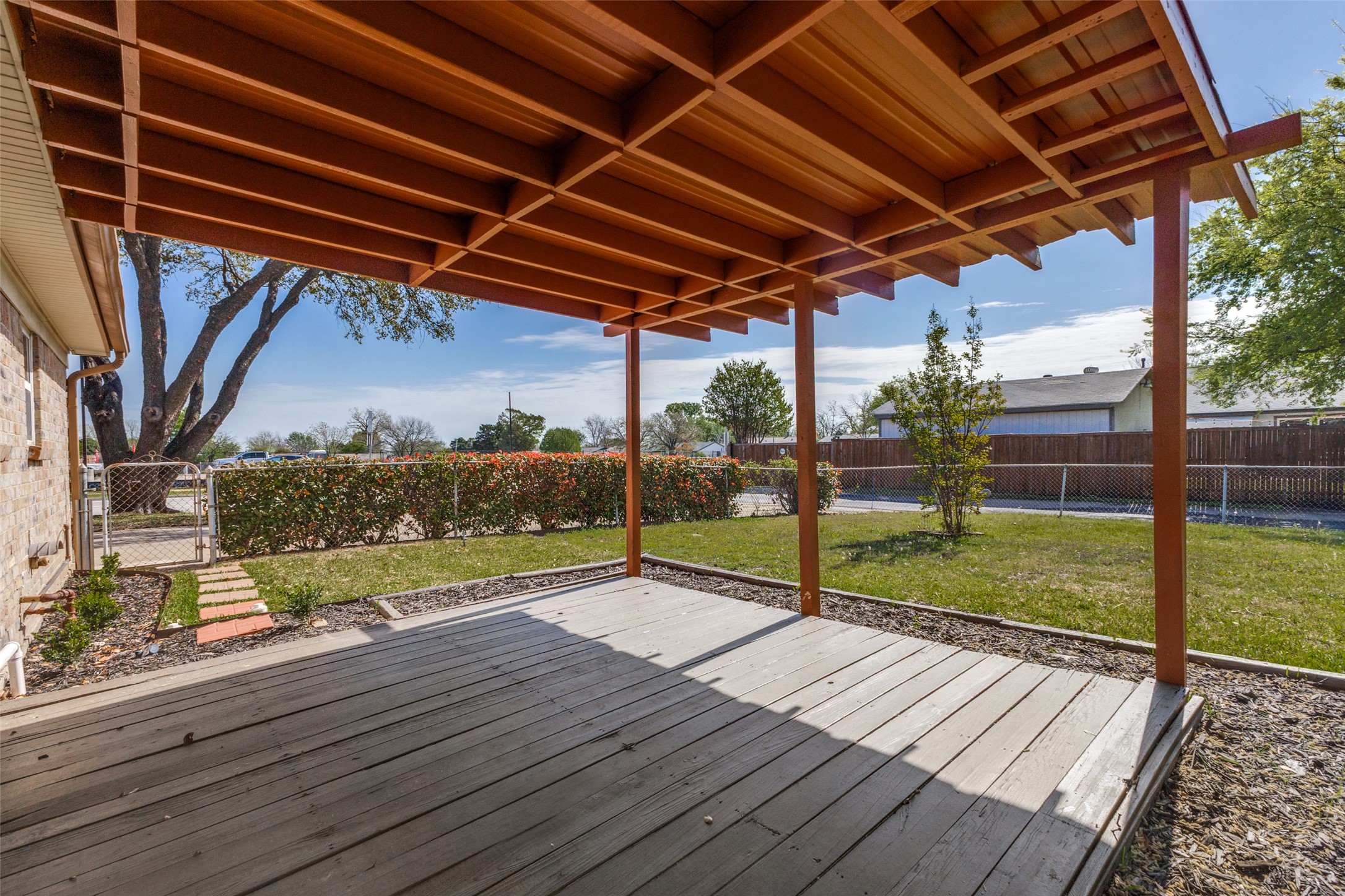 1002 Tahoe Drive Garland TX 75043