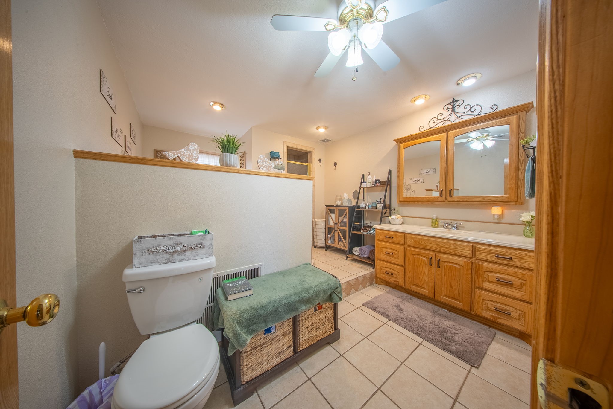 3291 N Grand Avenue Gainesville TX 76240