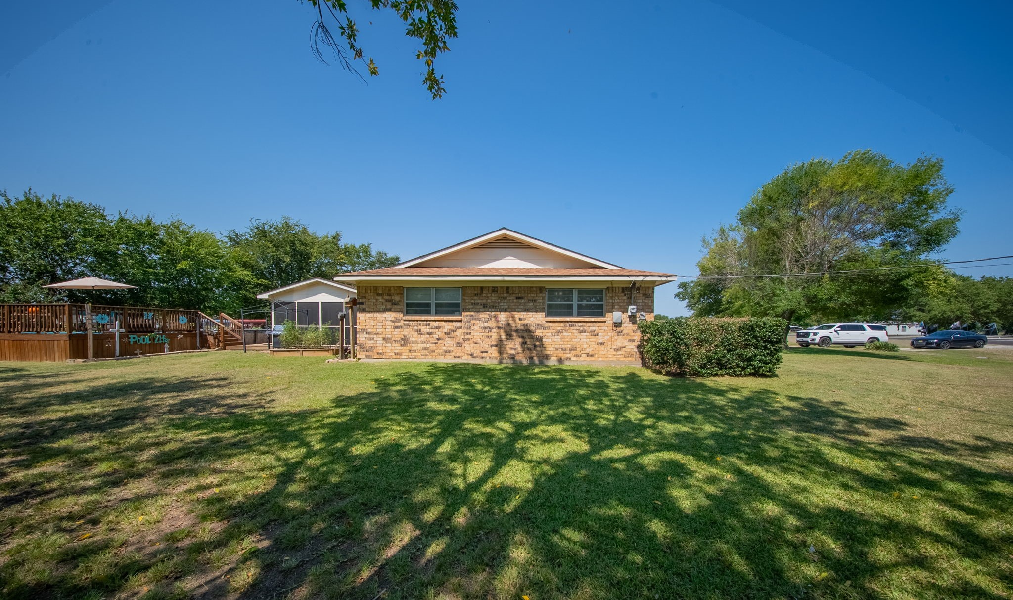 3291 N Grand Avenue Gainesville TX 76240