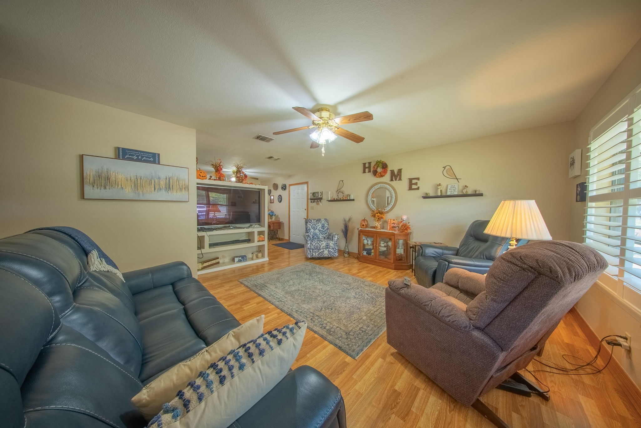 3291 N Grand Avenue Gainesville TX 76240