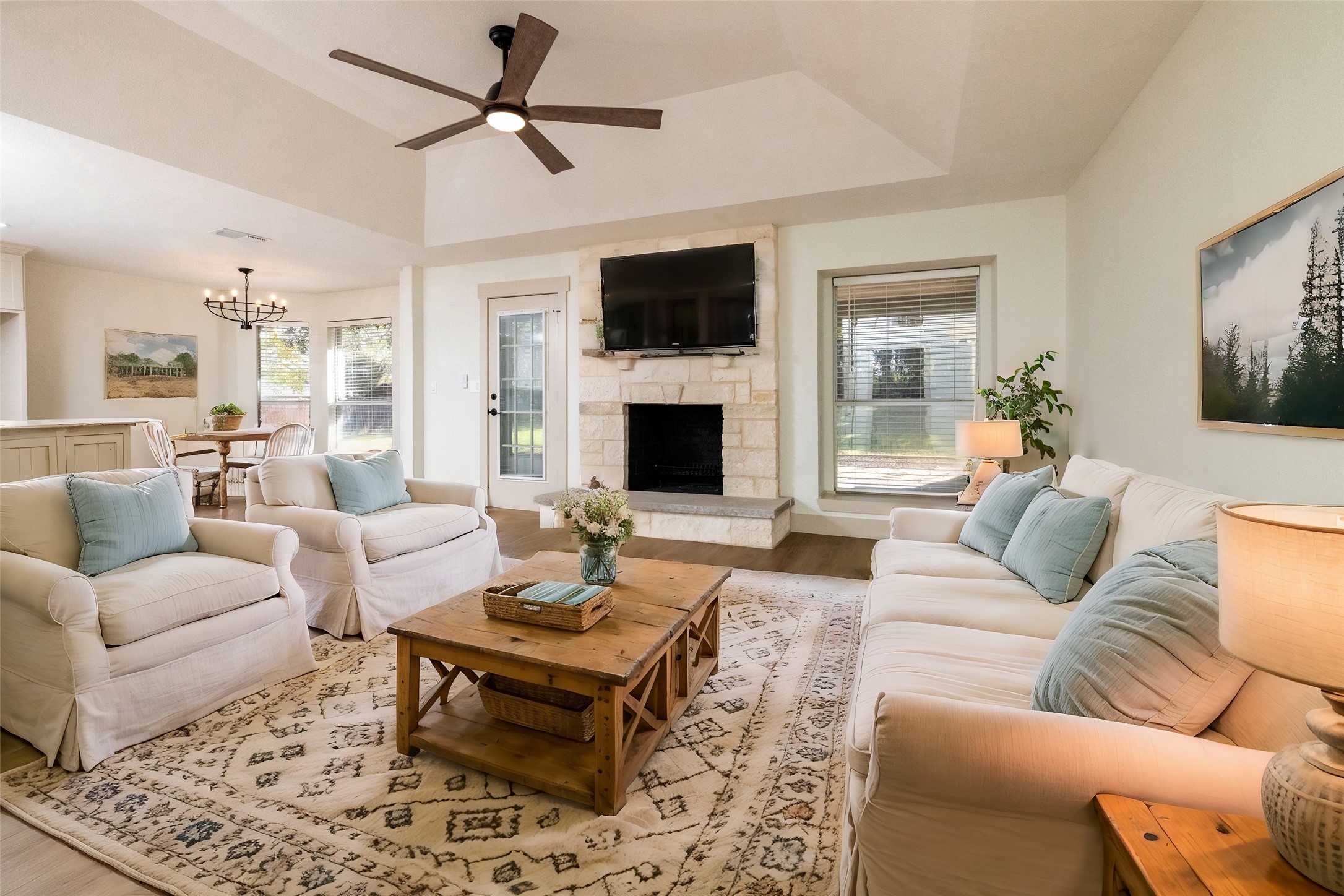 113 Saddle Hills Road Burleson TX 76028