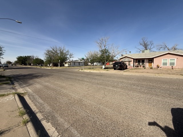 601 S Franklin Avenue Monahans TX 79756