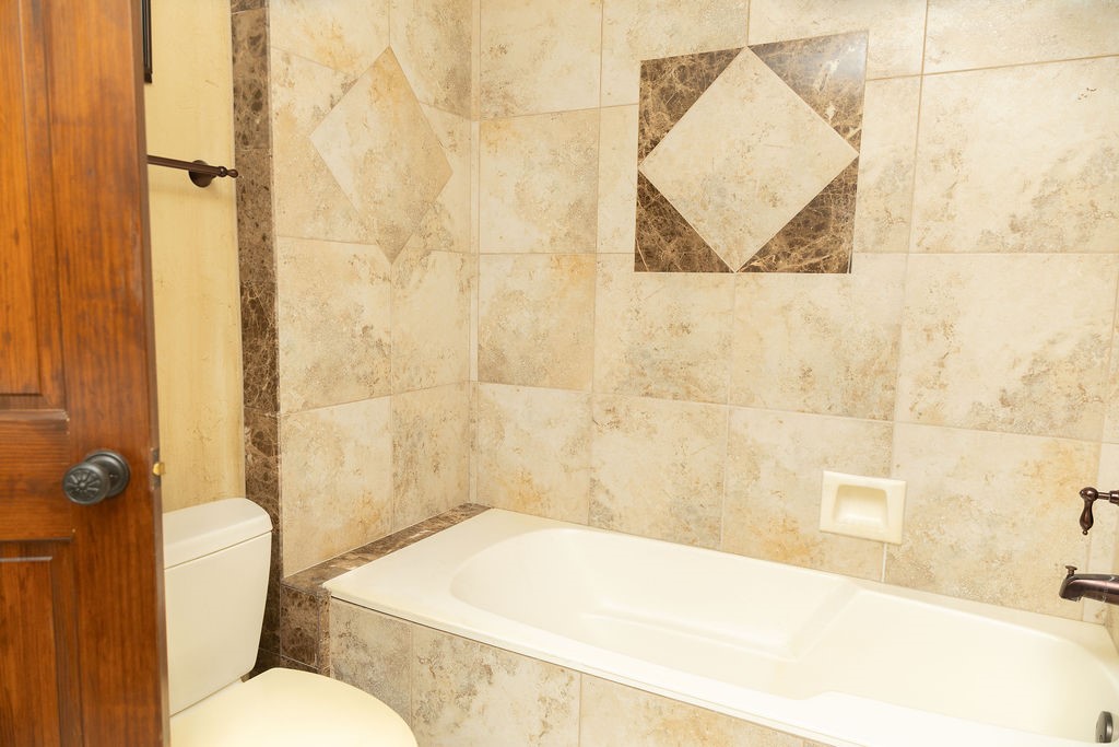 5435 Bent Tree Drive Dallas TX 75248