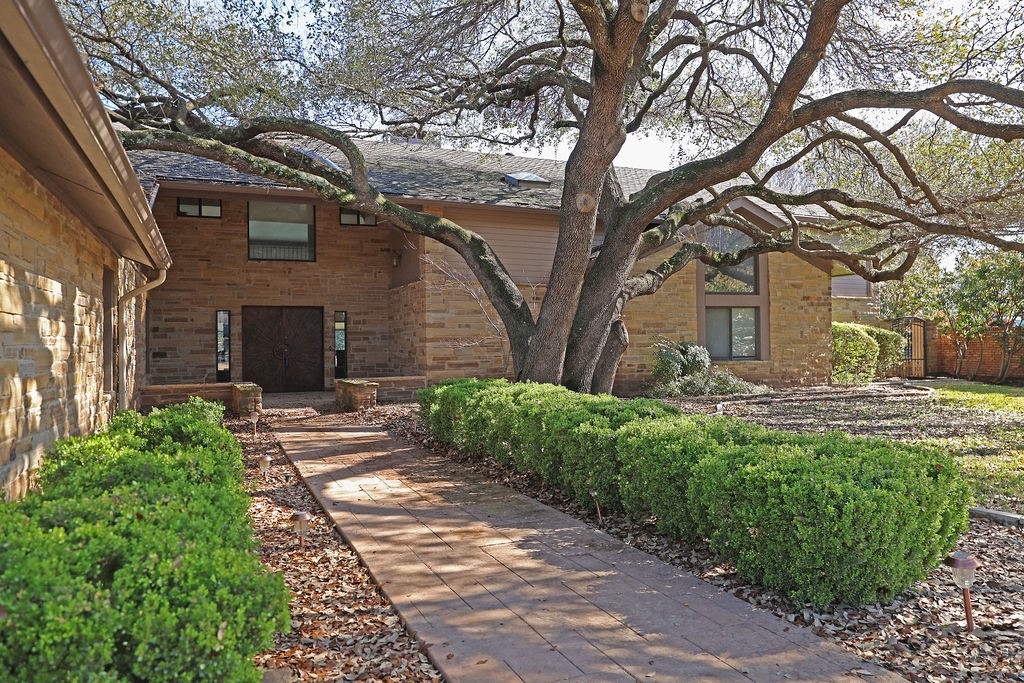 5435 Bent Tree Drive Dallas TX 75248