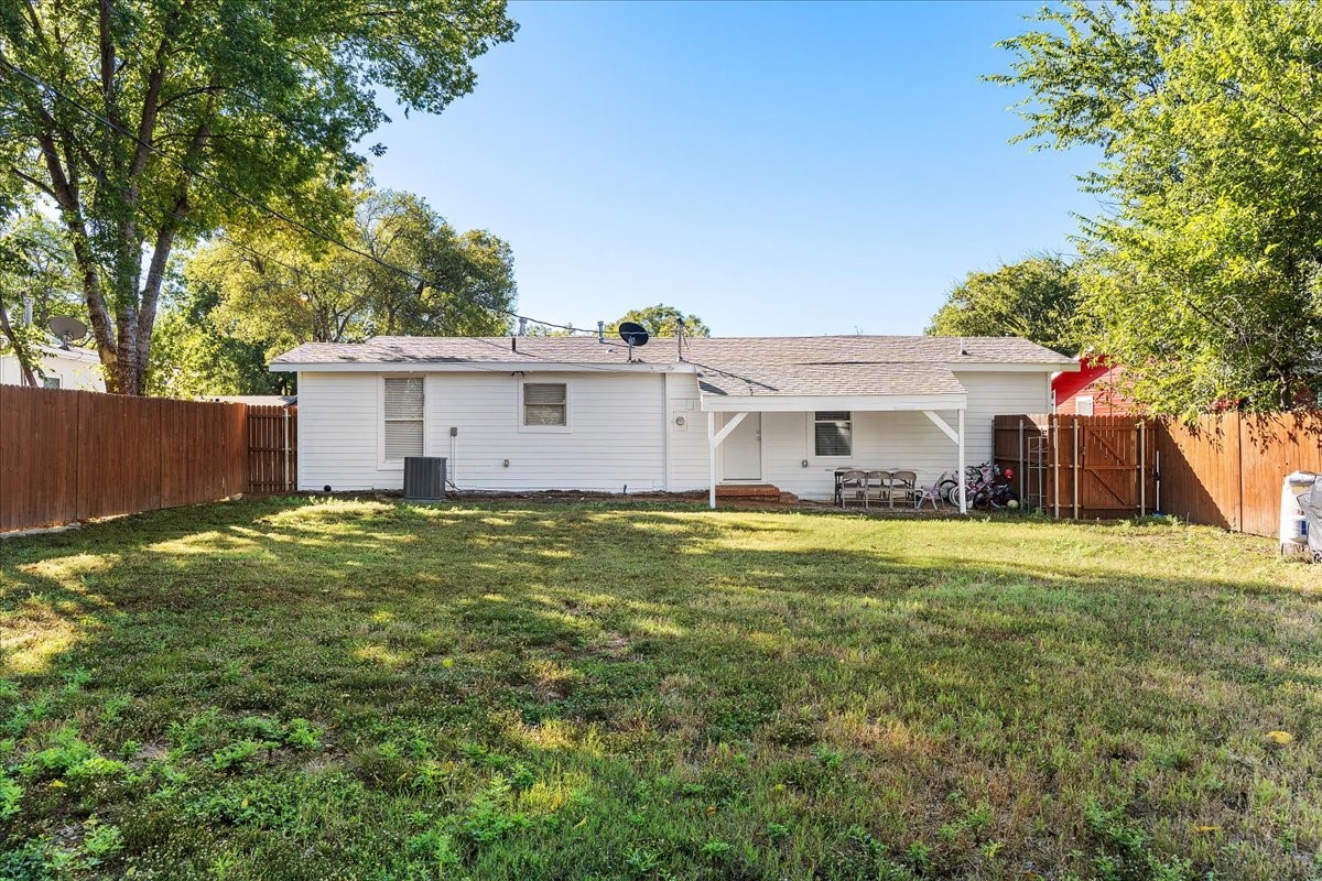 6621 Onyx Drive N North Richland Hills TX 76180