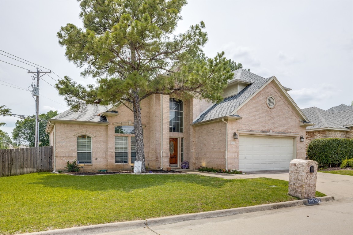 5202 Pineglen Court Arlington TX 76016