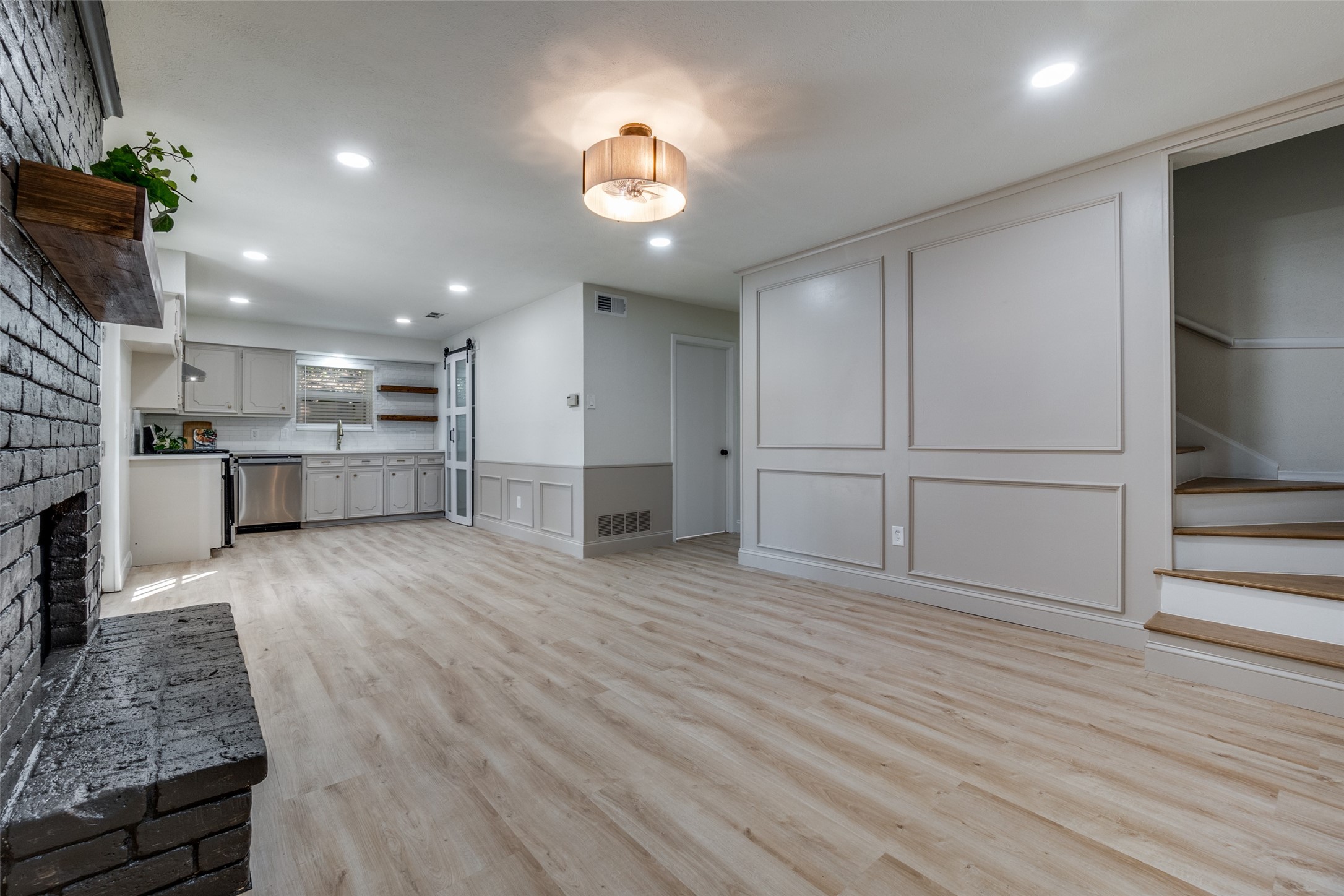 11342 Quail Run Street Dallas TX 75238