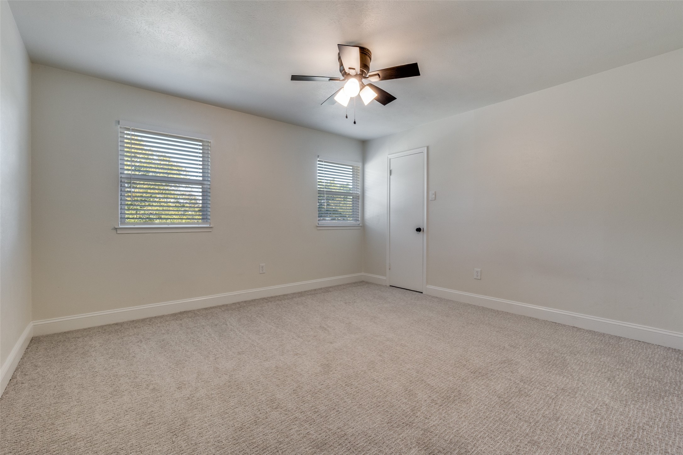 11342 Quail Run Street Dallas TX 75238