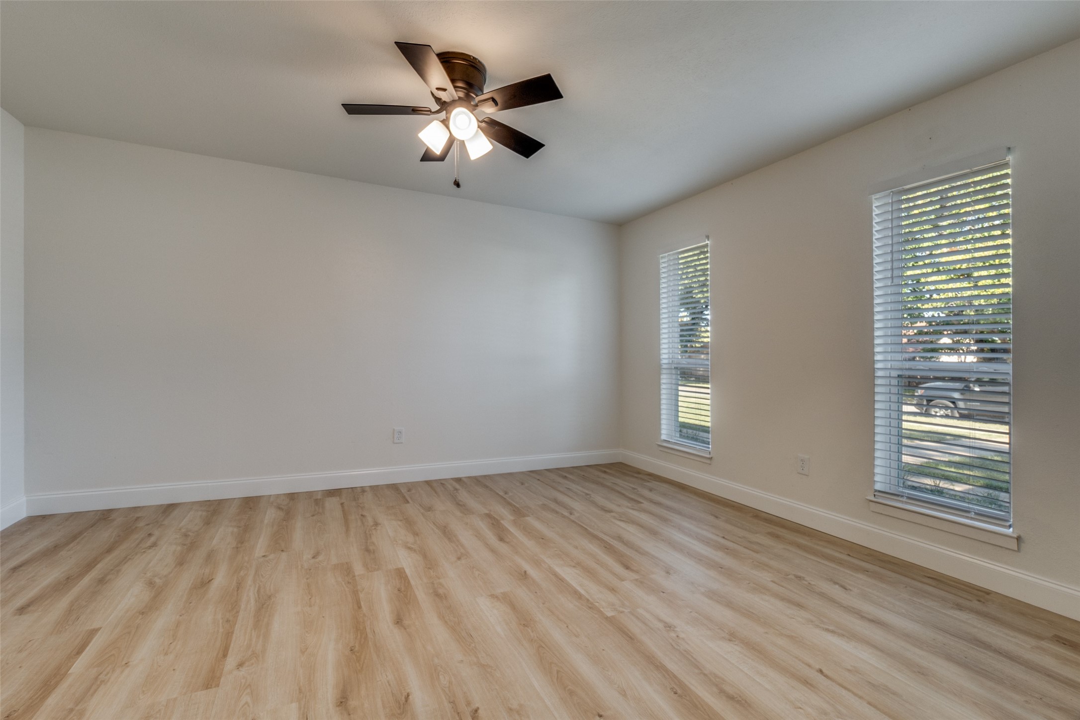 11342 Quail Run Street Dallas TX 75238