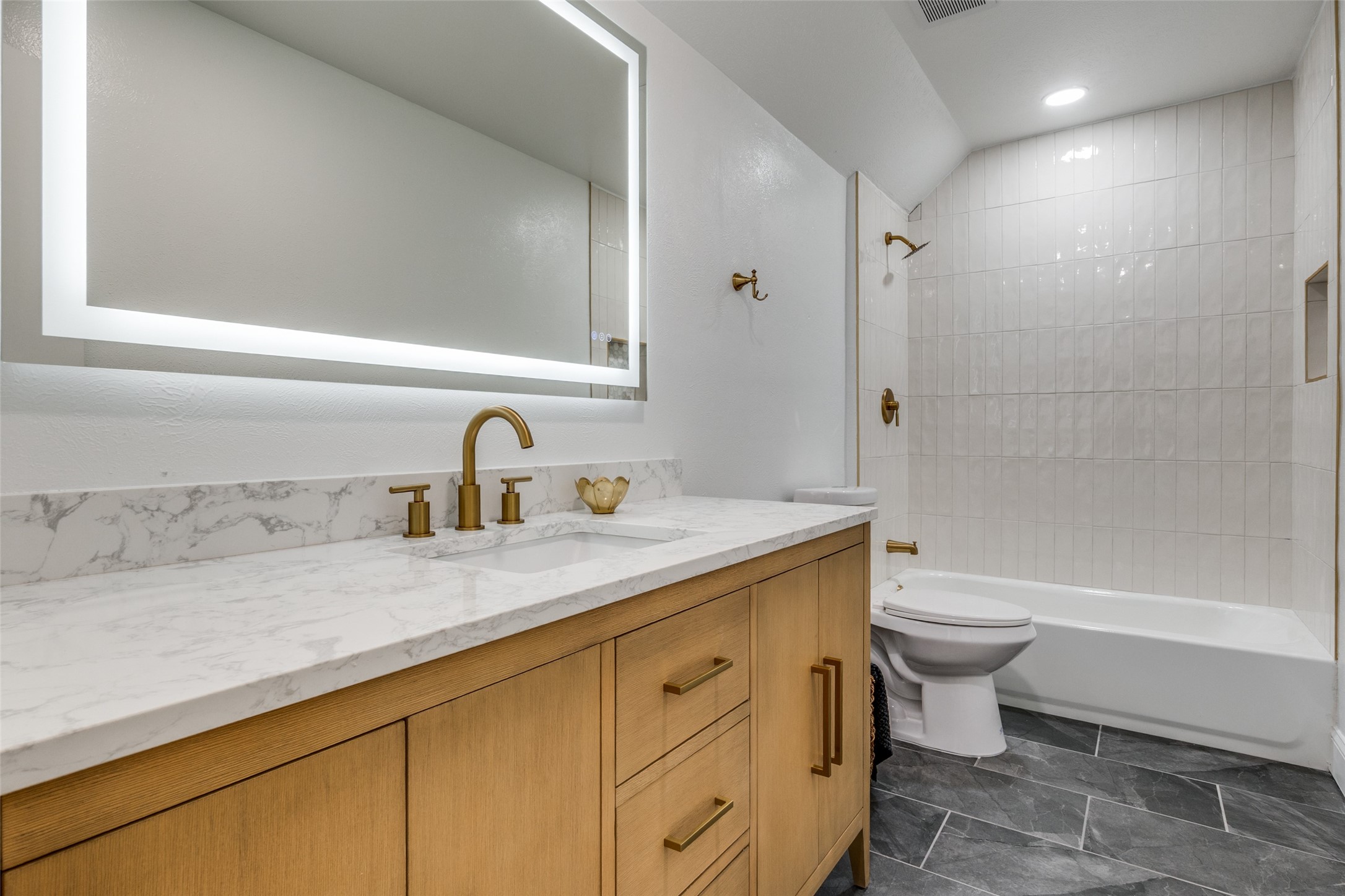 11342 Quail Run Street Dallas TX 75238