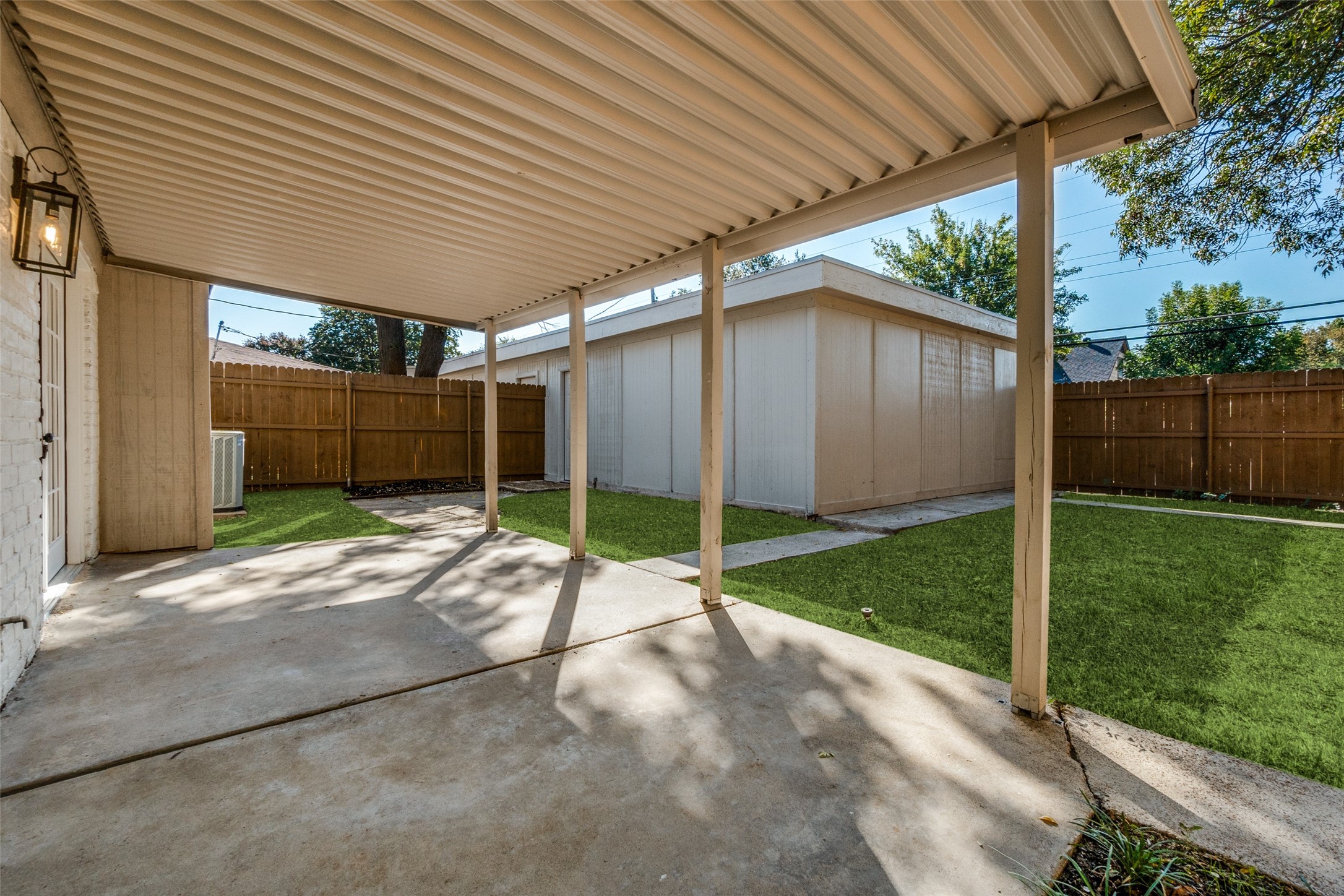 11342 Quail Run Street Dallas TX 75238