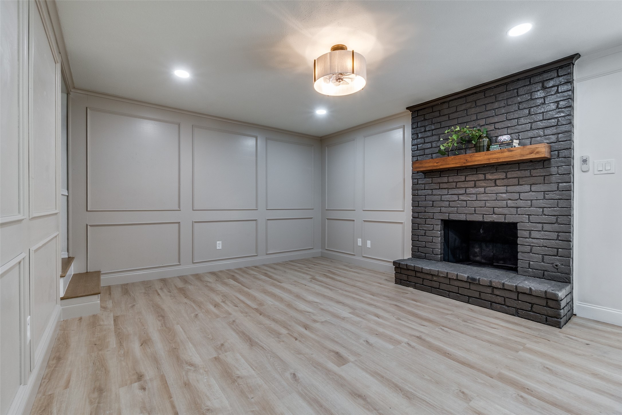 11342 Quail Run Street Dallas TX 75238