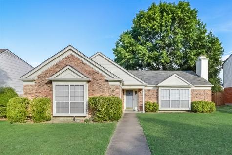 2130 Country Dell Drive Garland TX 75040