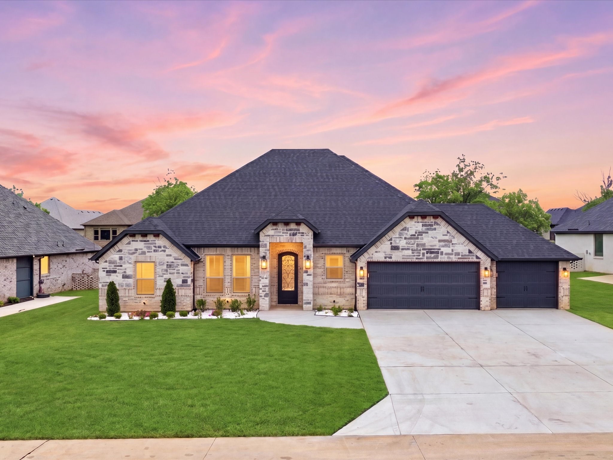 3711 Tremont Lane Granbury TX 76049