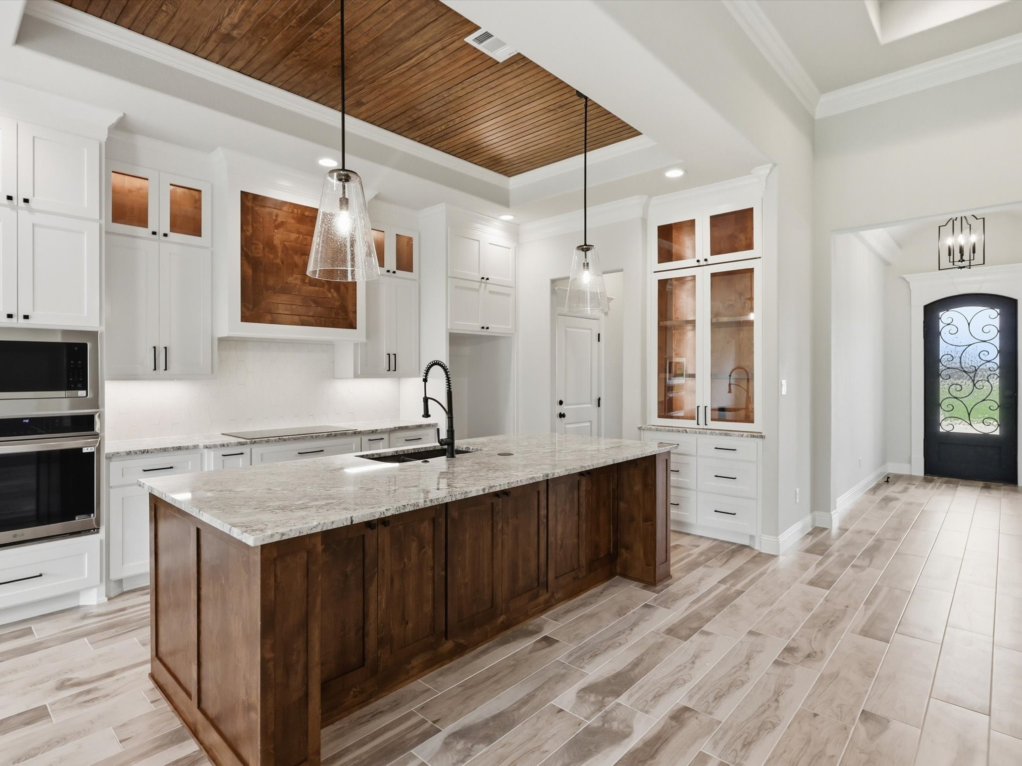 3711 Tremont Lane Granbury TX 76049