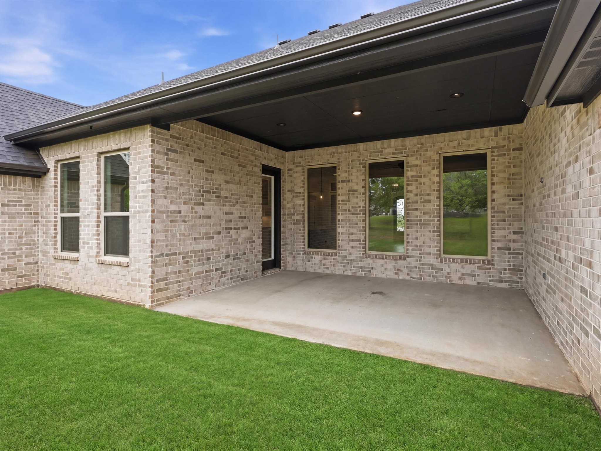 3711 Tremont Lane Granbury TX 76049